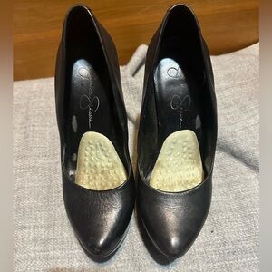 Jessica Simpson heels